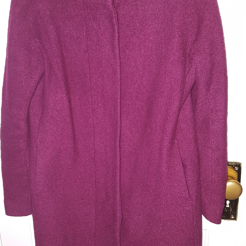 Coat - Picture 2 of 2